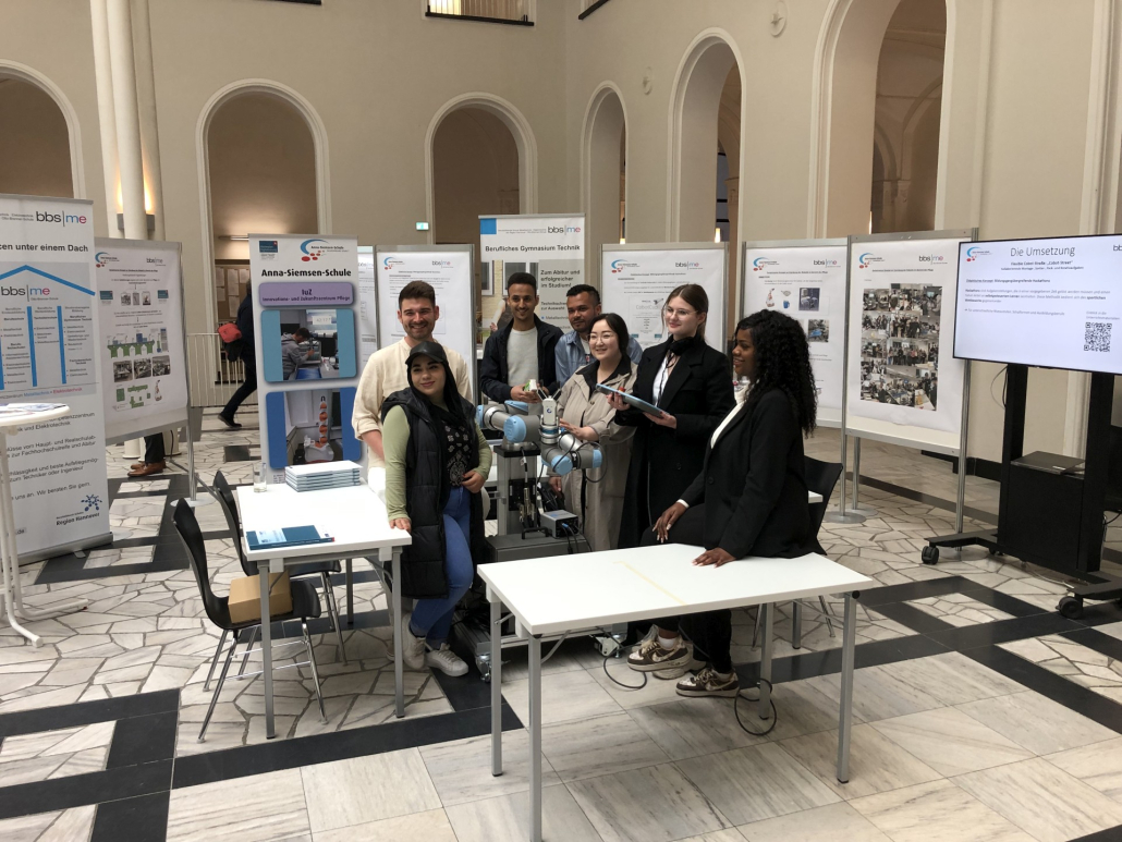 Cobot_MRK-Abschluss_Juni_2023_07